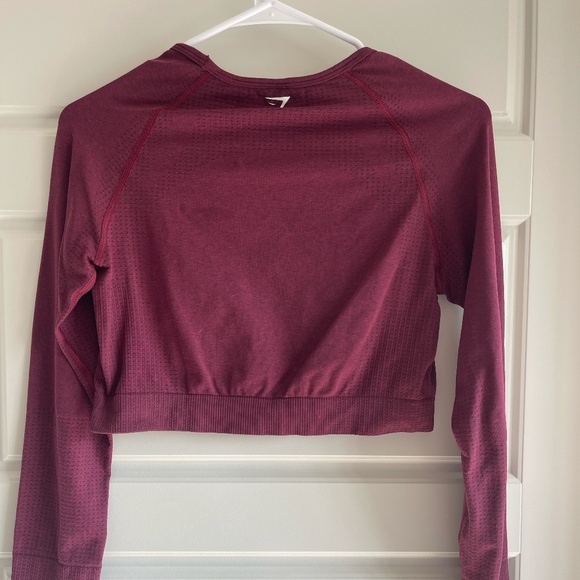 GymShark LongSleeve CropTop - Picture 2 of 2